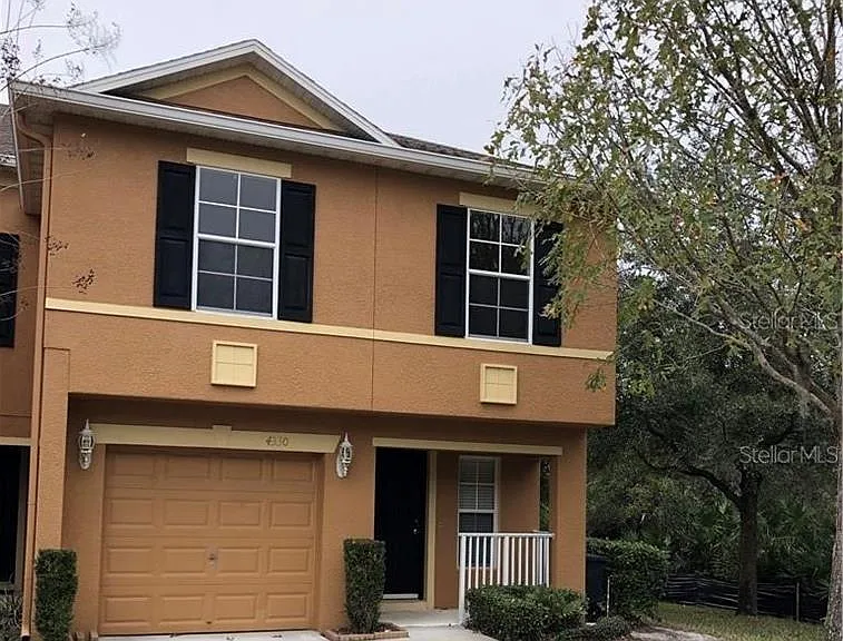 4330 Aristocrat Point — Photo 2