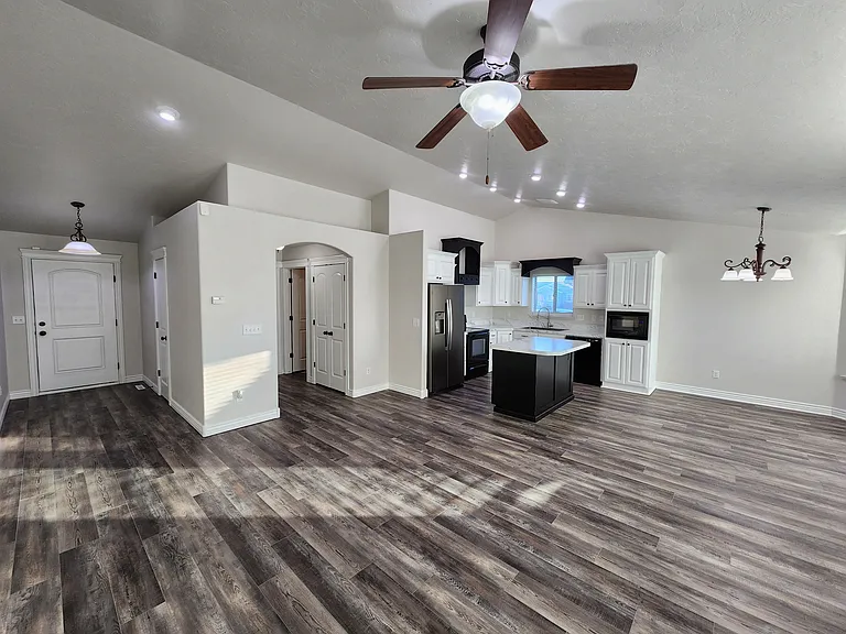 3803 Tradition Cir — Photo 4