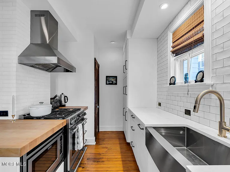 62 Webb Ave — Photo 10