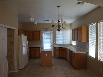 4th image of 6221 Eagle Crossing St