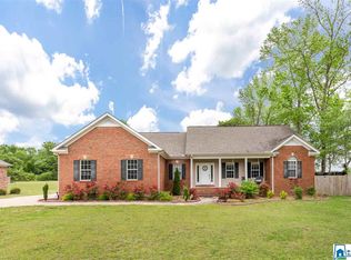 1060 Oakland Dr, Gadsden, AL 35901