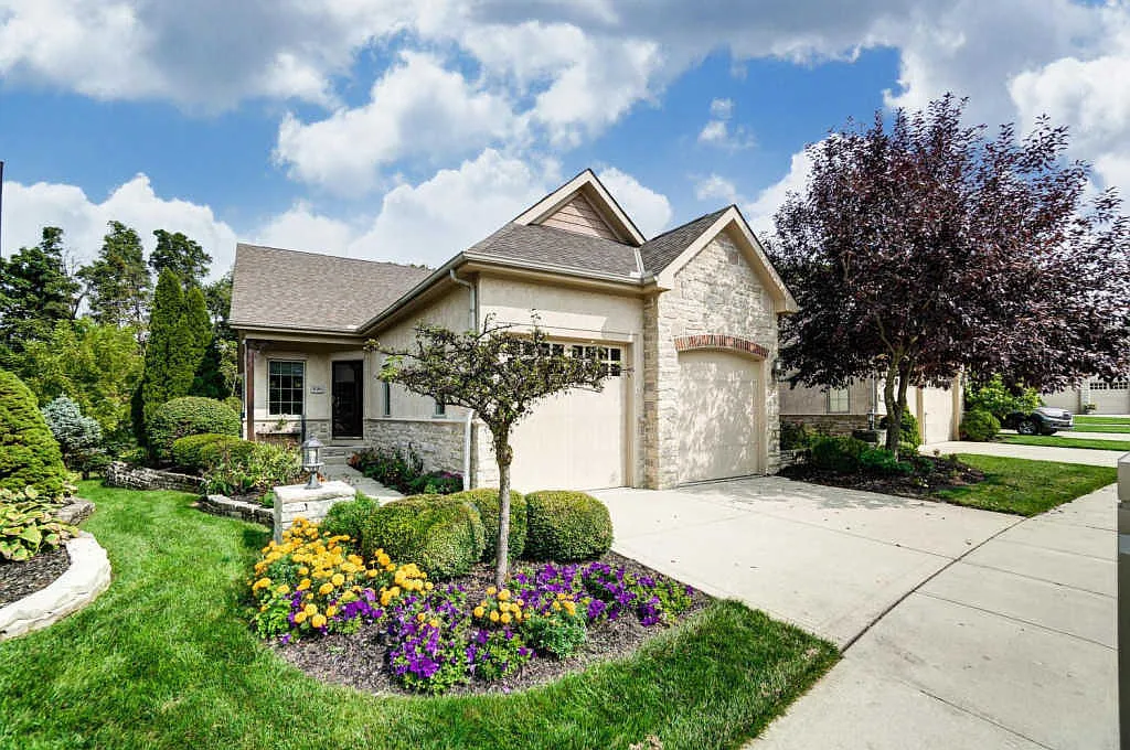 896 Mendes Ct photo 1