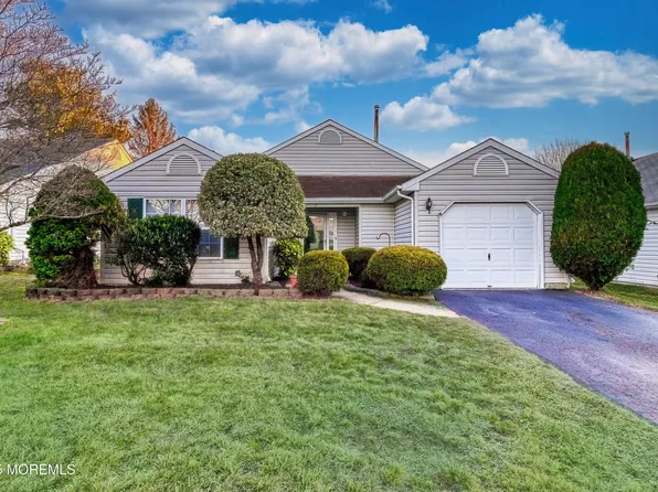 7 Mayapple Drive, Brick, NJ 08724
