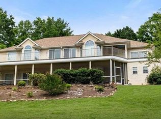 1701 Victoria Woods Dr, Hiawassee, GA 30546
