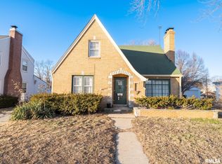 1005 W Ridge Rd, Peoria, IL 61614