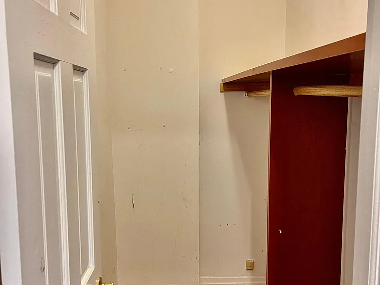 150 Brighton 15th St #6F — Photo 3