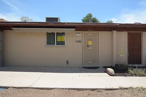 3892 S Evergreen Ave Photo 1