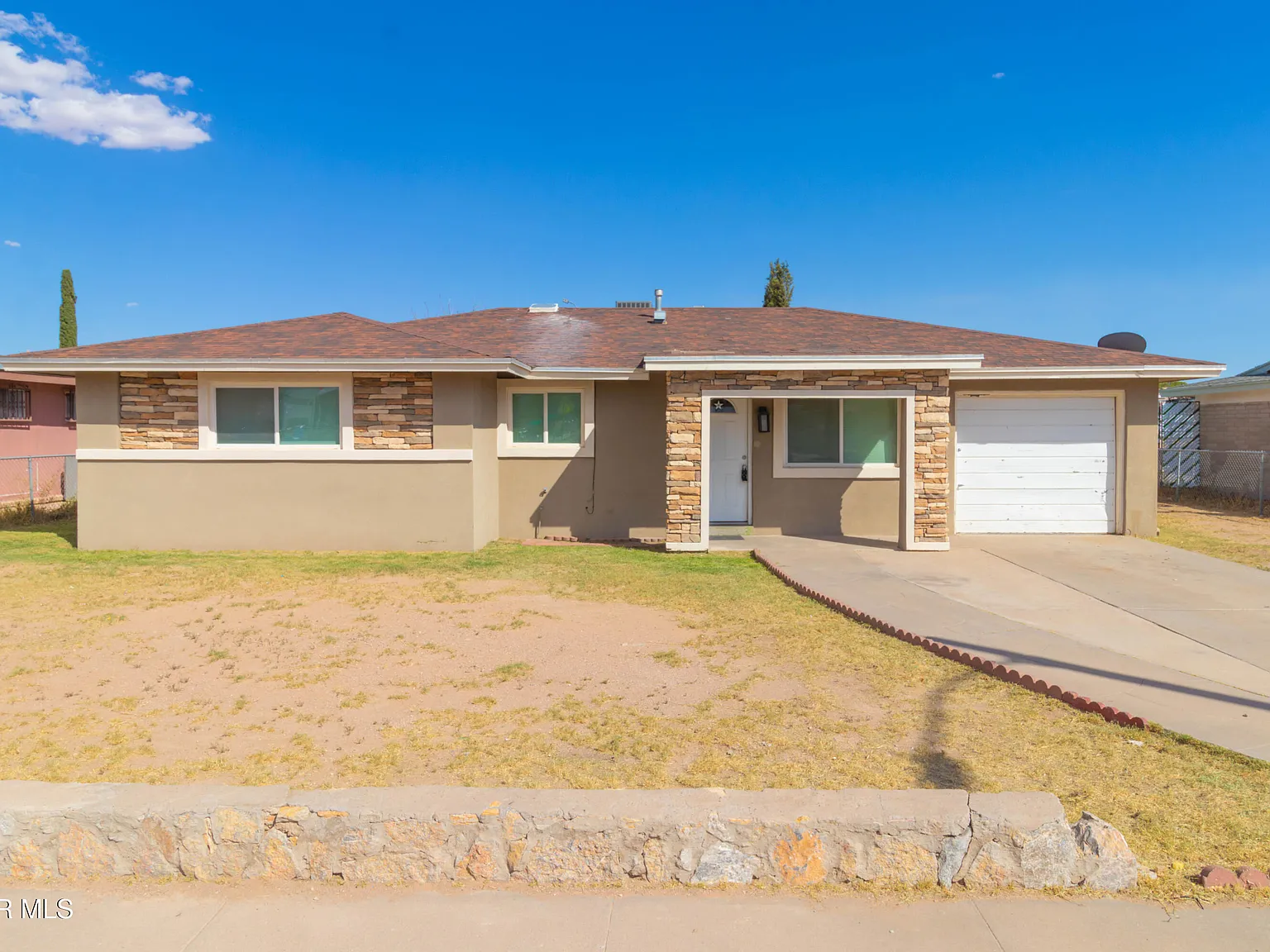 4 bed, 2.0 bath, 1278 sqft, $1,600 — Photo 1