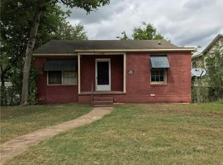 1413 W Sears St, Denison, TX 75020