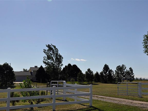 3rd image of 9200 Patty Ln