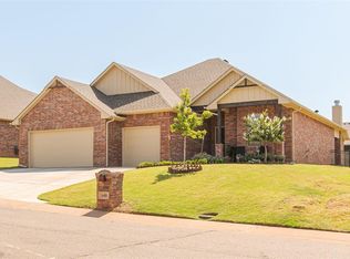 640 Dardanelle Pass, Edmond, OK 73025
