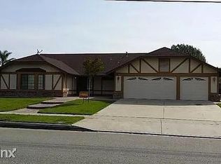 10705 Juniper Ave, Fontana, CA 92337