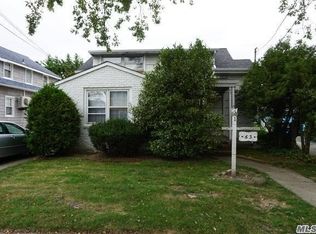 63 Fairview Ave, Oceanside, NY 11572