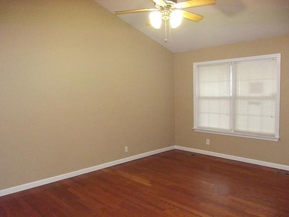 5th image of 500 Country Village Dr