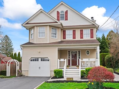 40 Sterling Court, Huntington, NY, 11743