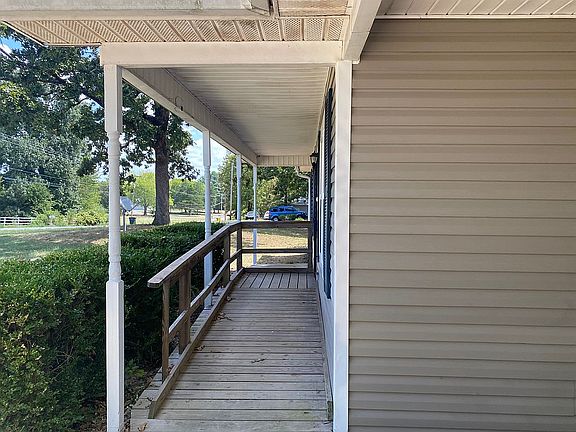 5th image of 227 Sunny Gap Rd