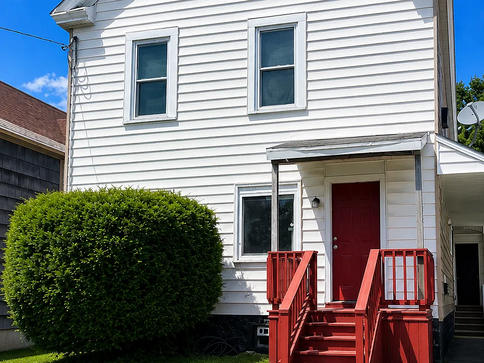 238 Richmond Ave #1