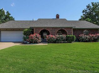 10019 E 40th St, Tulsa, OK 74146