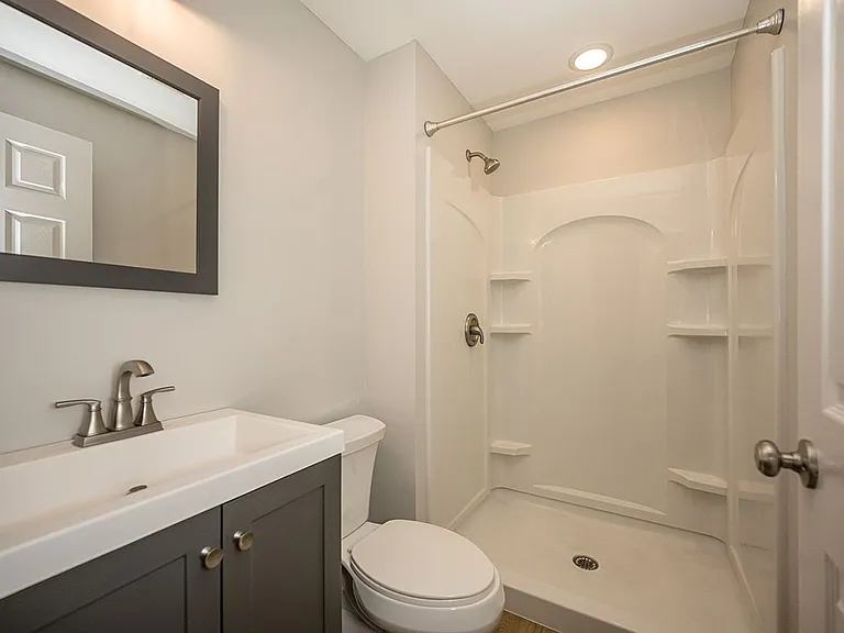 114 Willott Square Dr — Photo 16