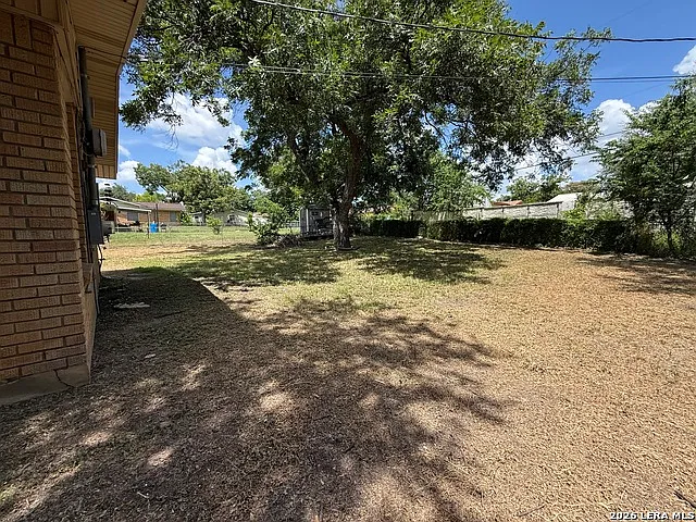 4410 Trailwood Dr — Photo 16
