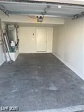 8035 Laurena Ave — Photo 15