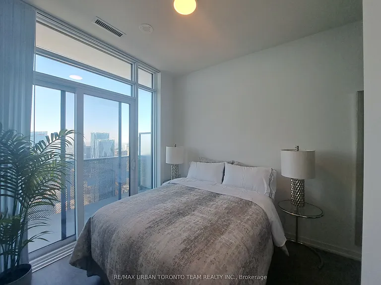 55 Cooper St #Penthouse 112 — Photo 15