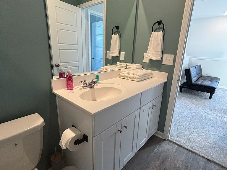 Cypress Ln — Photo 17