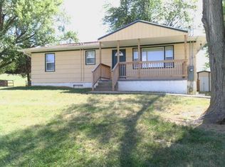 5814 SE Easton Rd, Saint Joseph, MO 64507