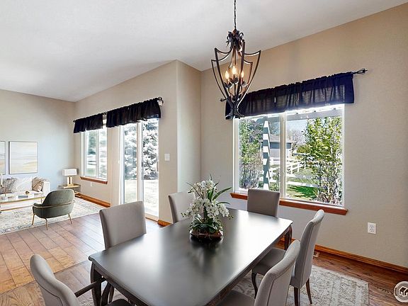5th image of 4447 Twin Peaks Dr