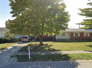 213 W Green Meadows Dr, Greenfield, IN 46140