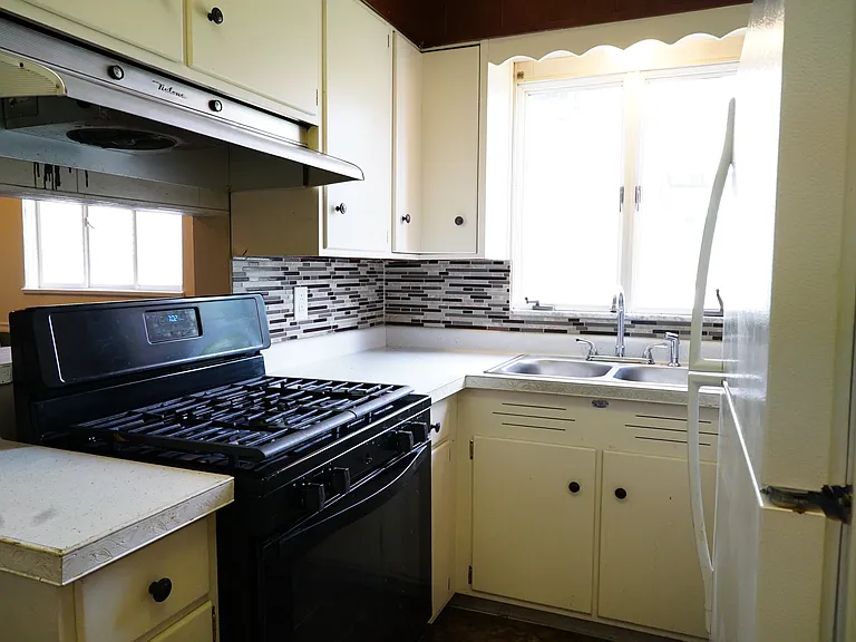 1731 Kenneth Ave #A — Photo 7