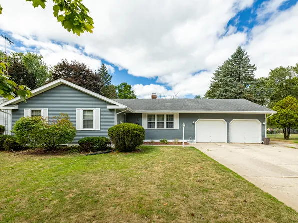 701 Brook St, Tecumseh, MI 49286