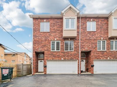 6120 W 65th St UNIT 5, Chicago, IL, 60638