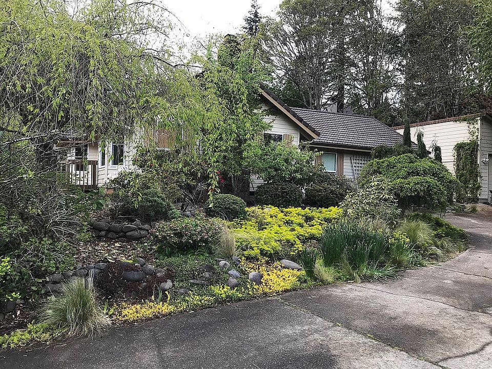 1st image of 3335 Hidden Valley Dr NW