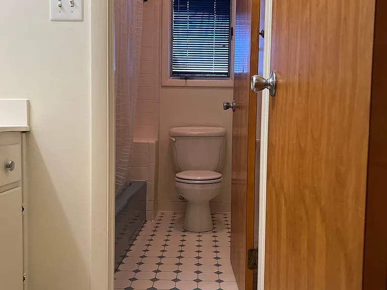 8 Butler Pl — Photo 50