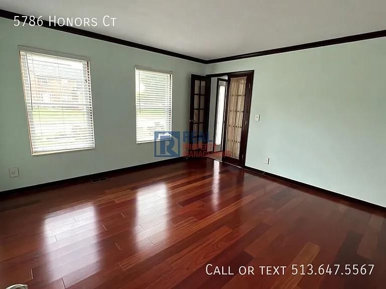5786 Honors Ct — Photo 5
