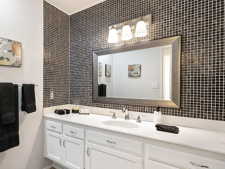 337 Villena Way — Photo 18