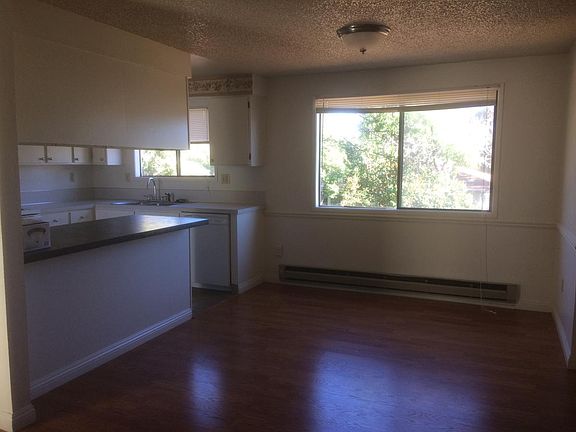 Kitchen-Dining