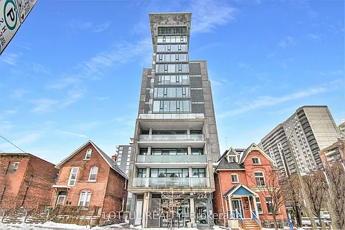 224 Lyon St N #201 Photo 1