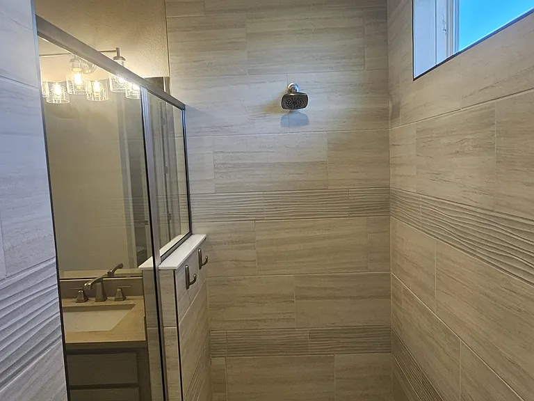 21 Los Lagos Blvd — Photo 34