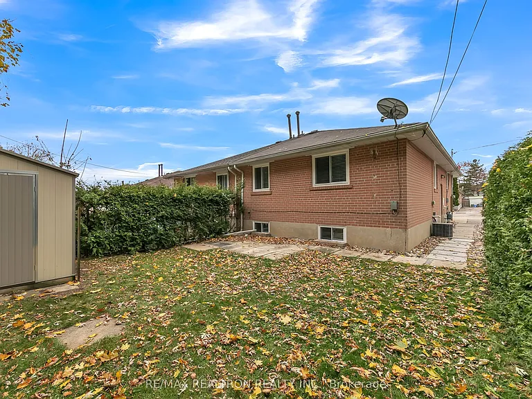 145 Willow Ln — Photo 24