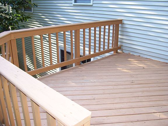 4th image of 4405 Loganberry Ln