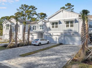 14111 Backbarrier Rd, Jacksonville, FL 32224