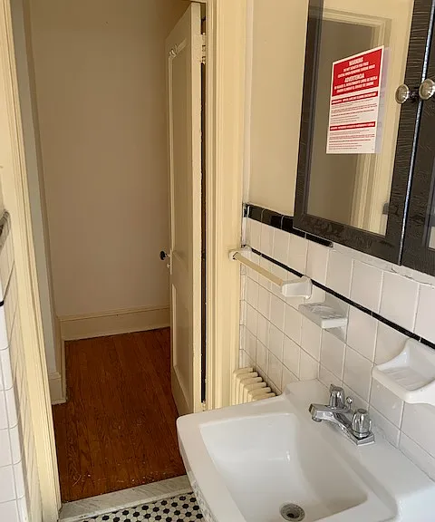 4410 Osage Ave #3R — Photo 7