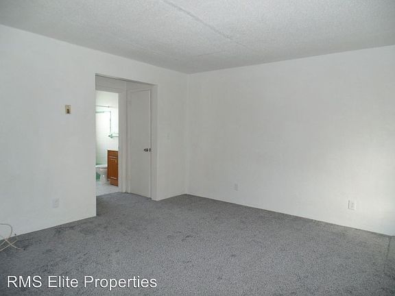 4th image of 4018 6th St S APT 1