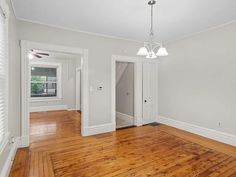 42 Glen St #44 — Photo 14
