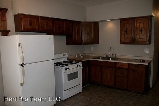 2nd image of 2739 8 1/2 Ave