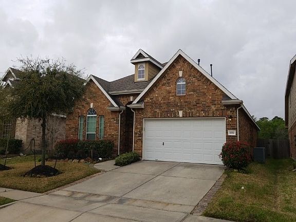 2nd image of 6939 Moonrise Ln