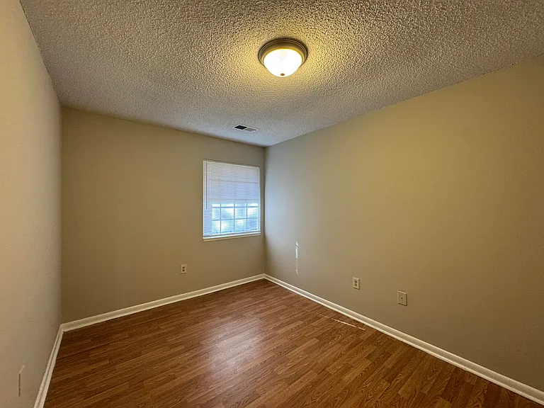 7911 Angel Ct — Photo 14