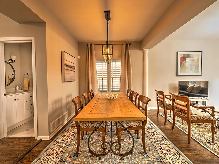 2718 W Washington Blvd — Photo 3